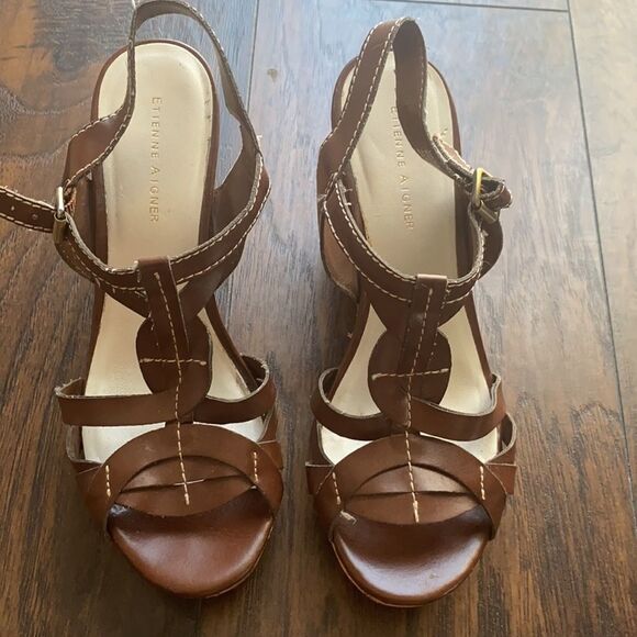 Etienne Aigner villa cork wedges in GUC size 7.5 - Picture 2 of 8